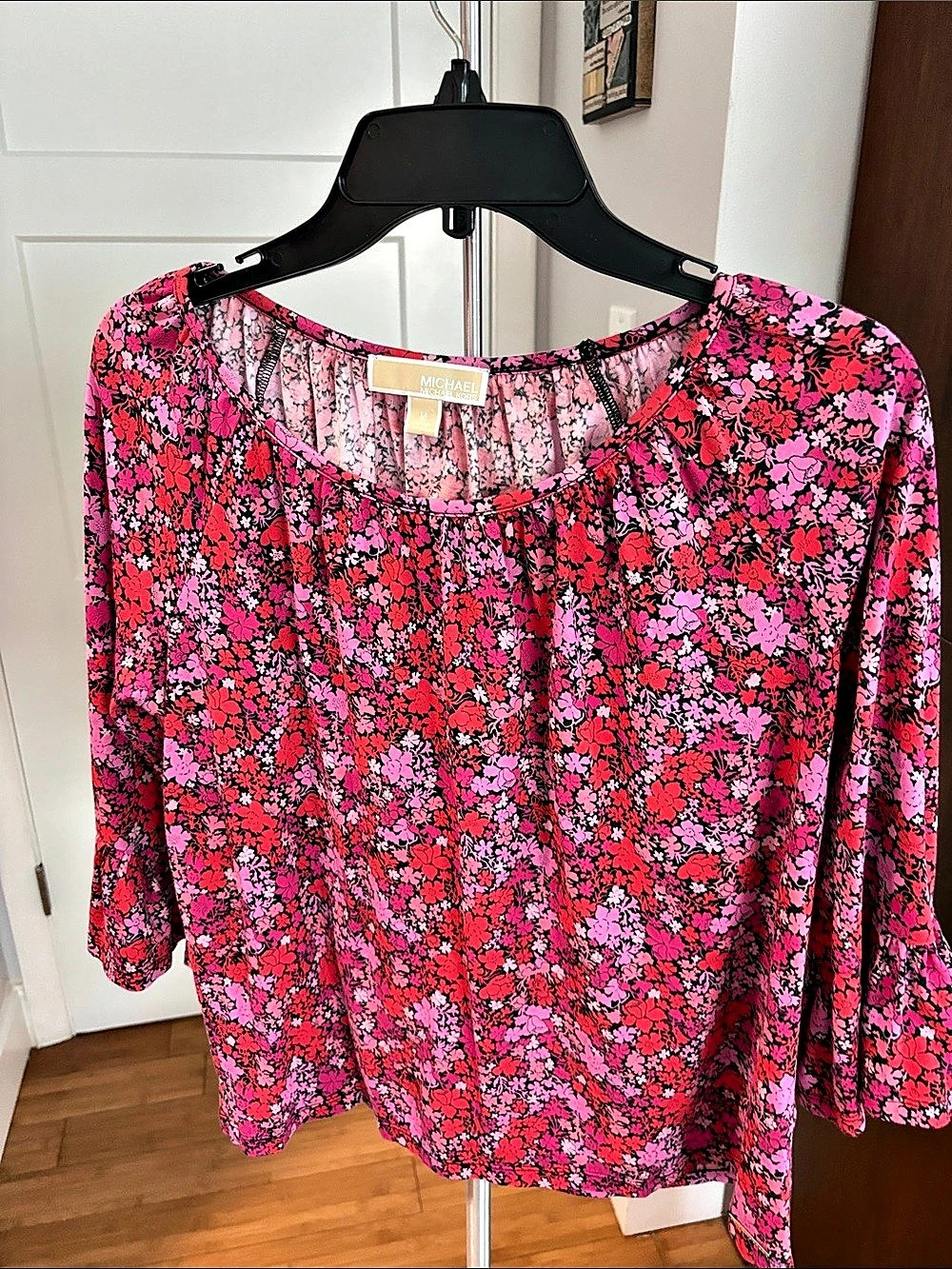 Michael Kors Floral Blouse in Pink & Black Size Medium Like New